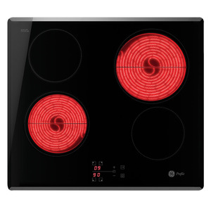 geprofile_parrilla_60cm_vidrio_negro_PVP6014_frente_encendida.jpg