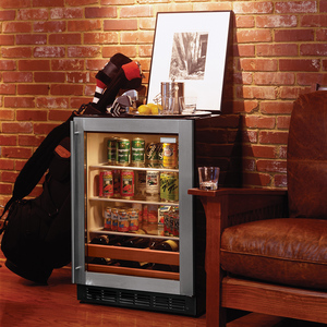 Centro de Bebidas 1 Puerta 10 botellas Inoxidable Monogram - ZDBR240HBS